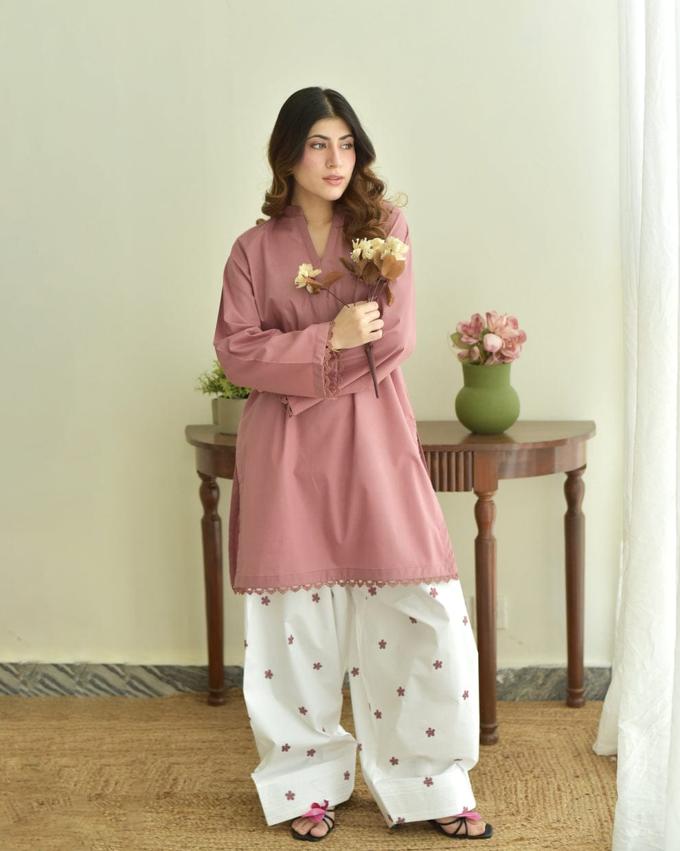 Gul-e-Mehtaab - 2PC Suit - Image 4